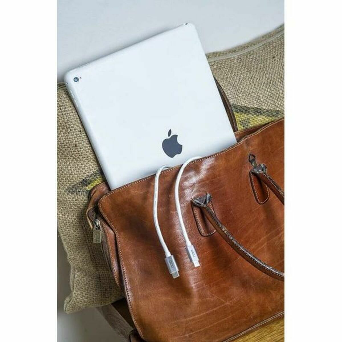 V12H0FAEA49A7F8F92538834A3B47B30EED6R3306368P3