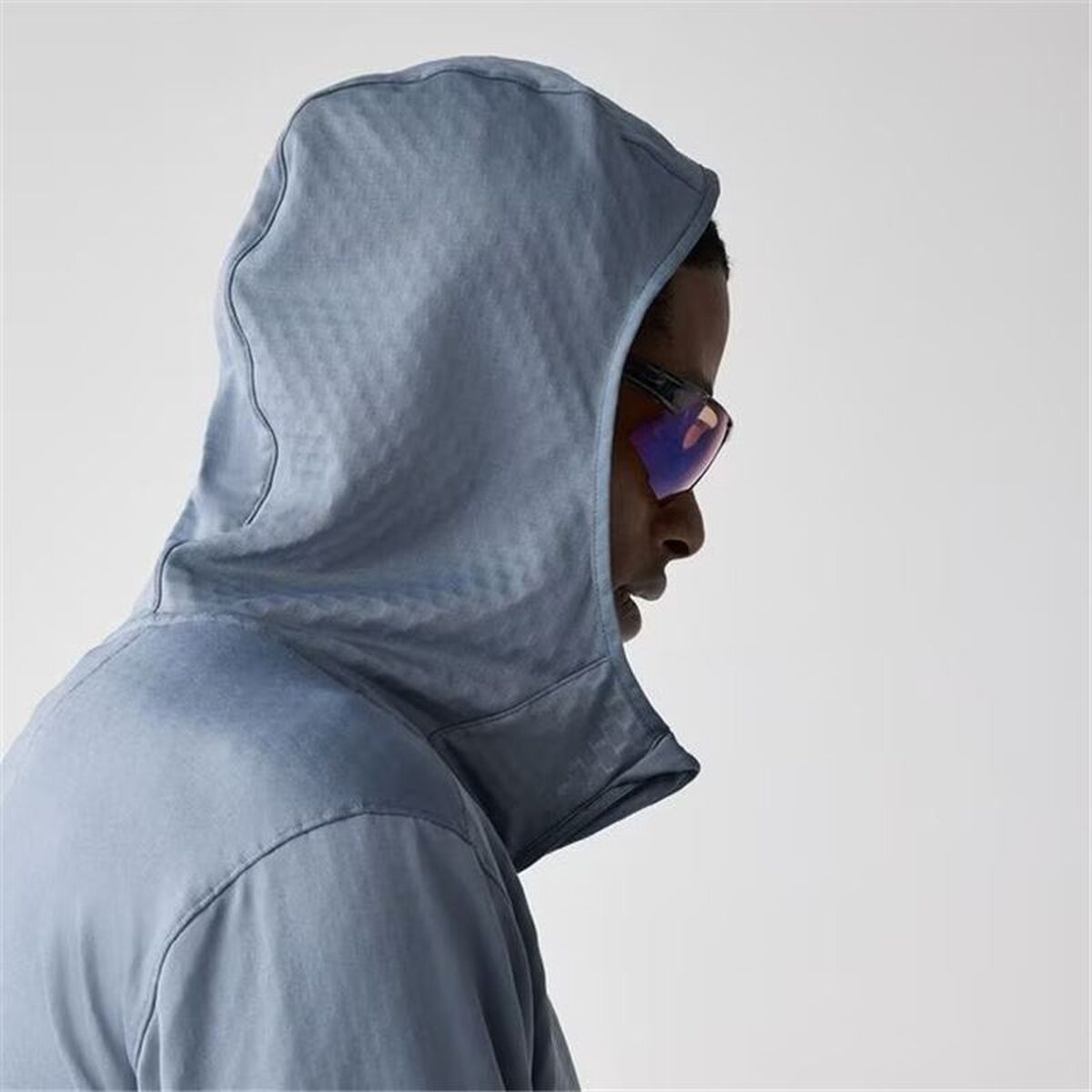 V2H8D7FCBF29950D31FD276B87624421048R7598813P3