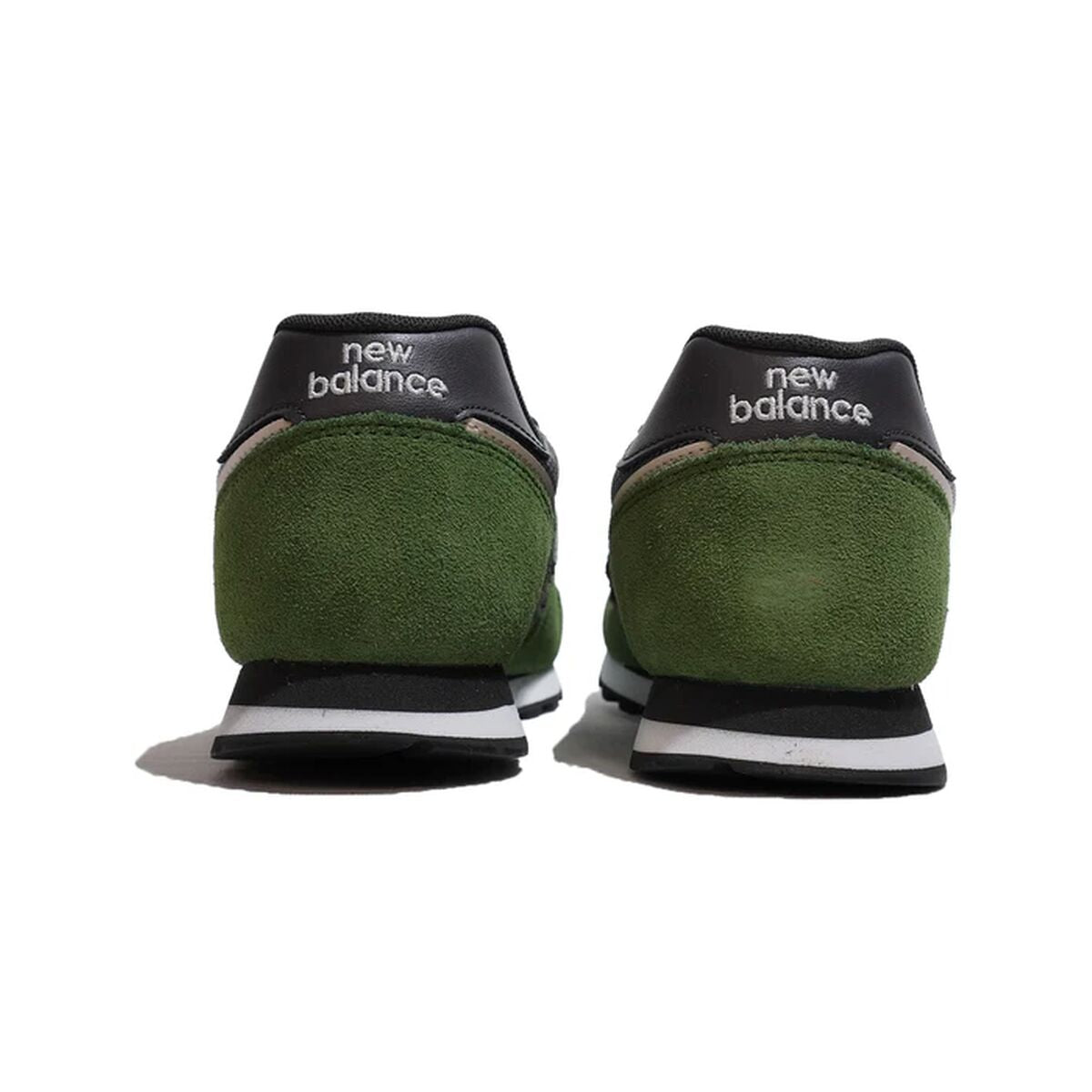 V4HED26B7E5B674E7AA80660653F08CF83BR7040172P4