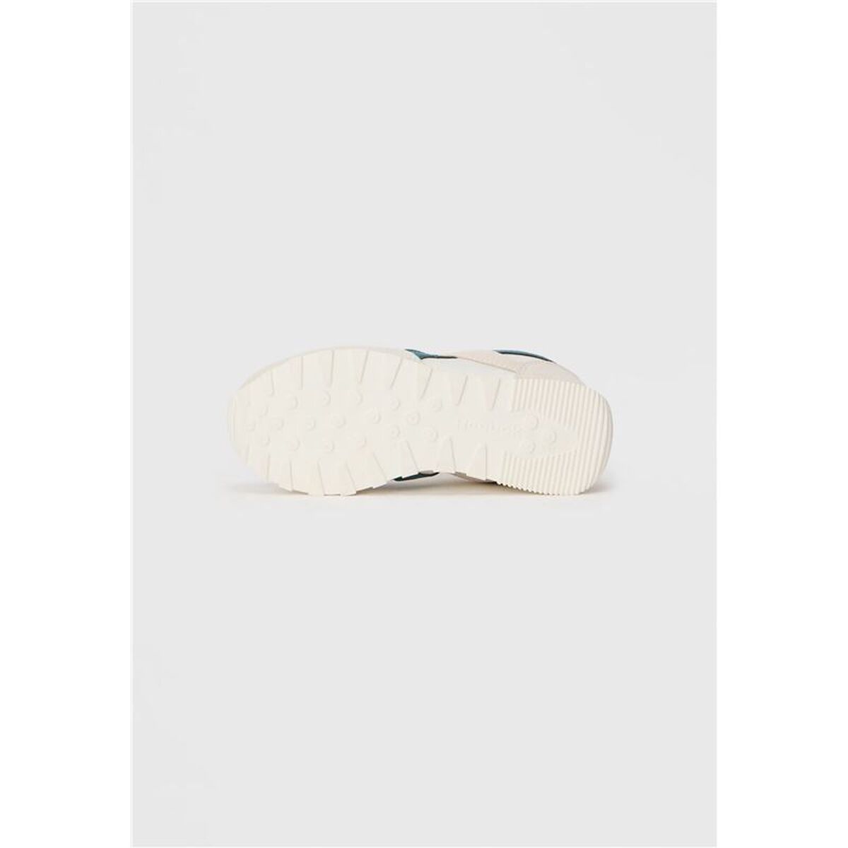 V3H39ED23A851F79A5D15263422F4700C85R7589099P3