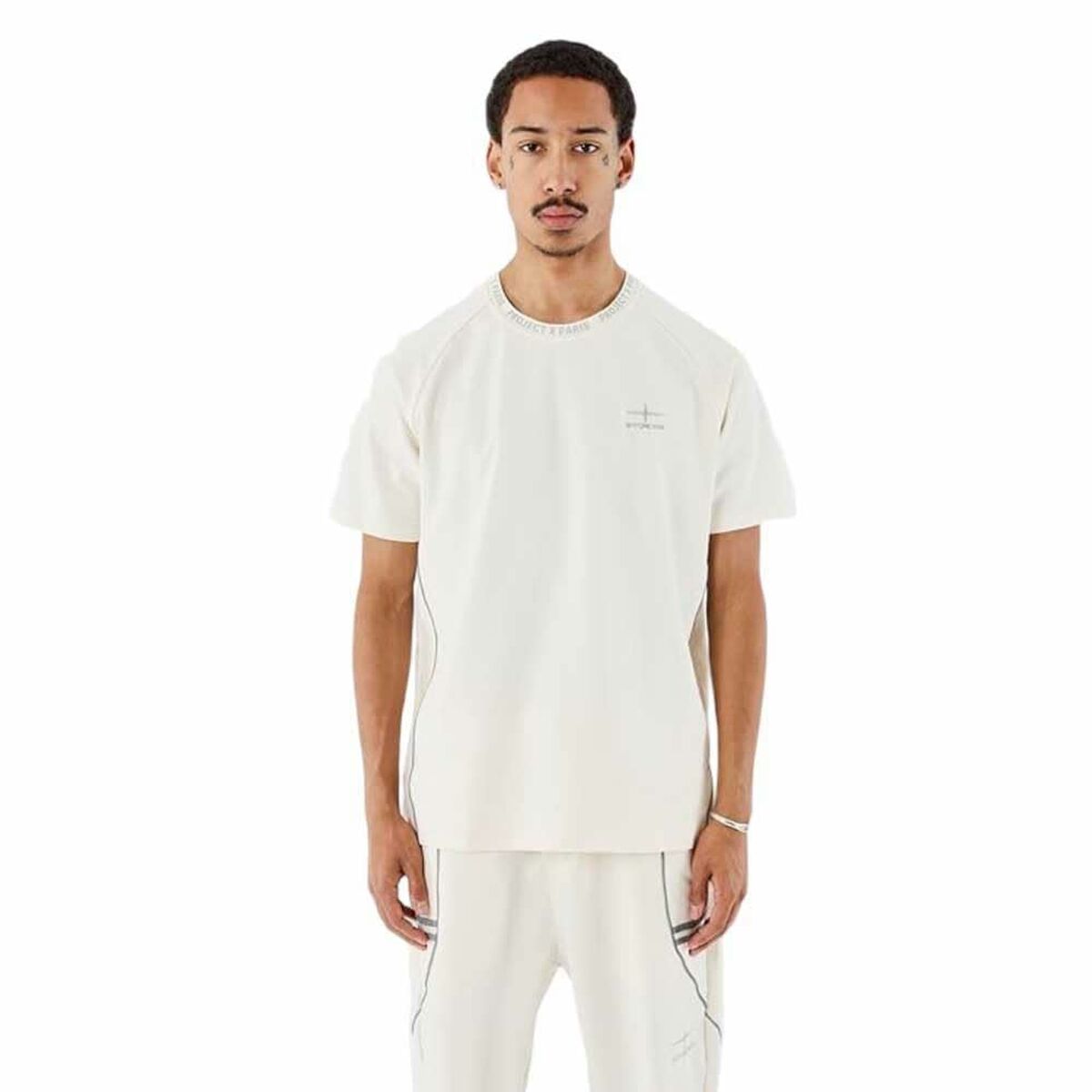 V3H3DB8AA17129798F127342142BA71C676R7068939P1