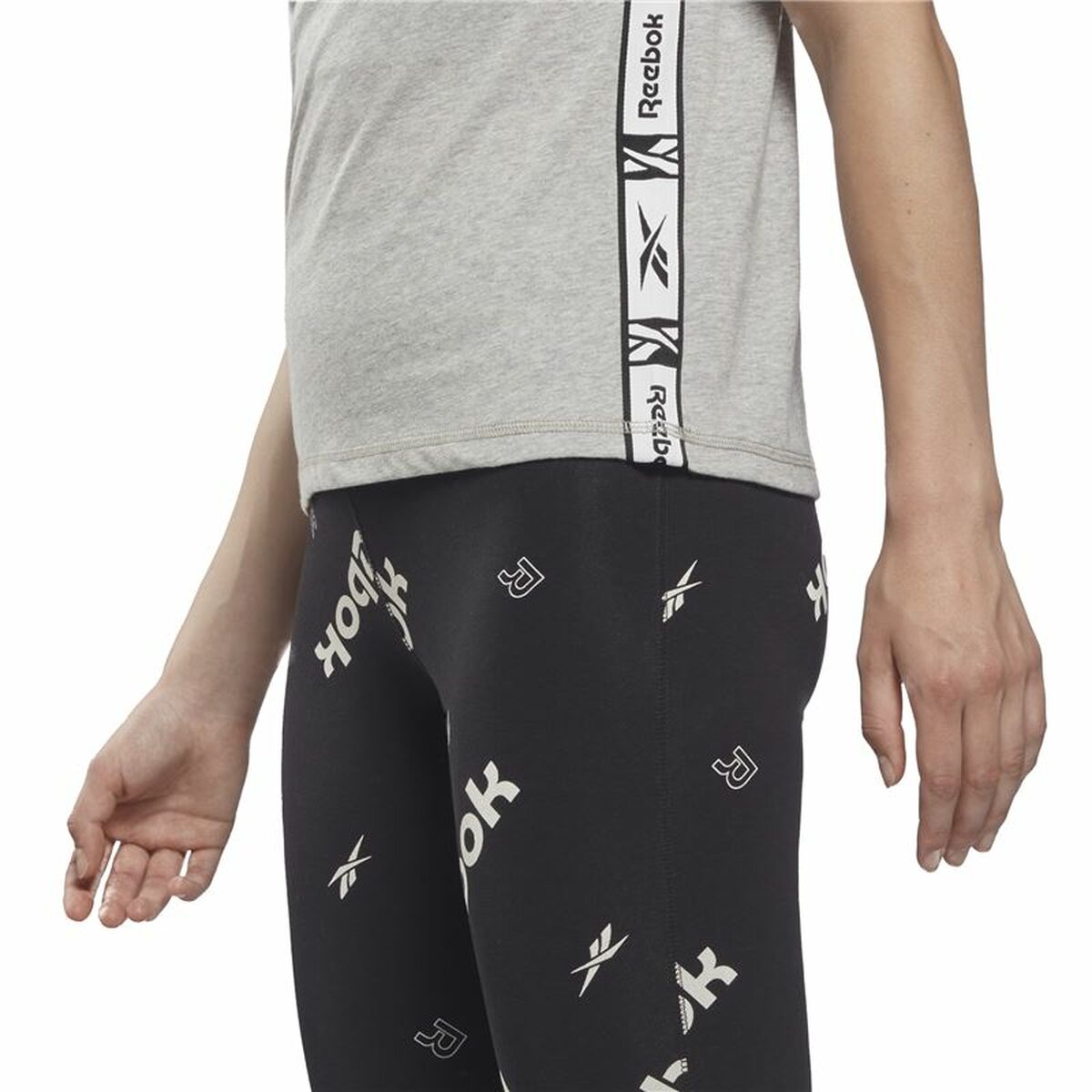 V8H0CCA2D2C9DC685D73C4F30AC6BF32899R4746108P5