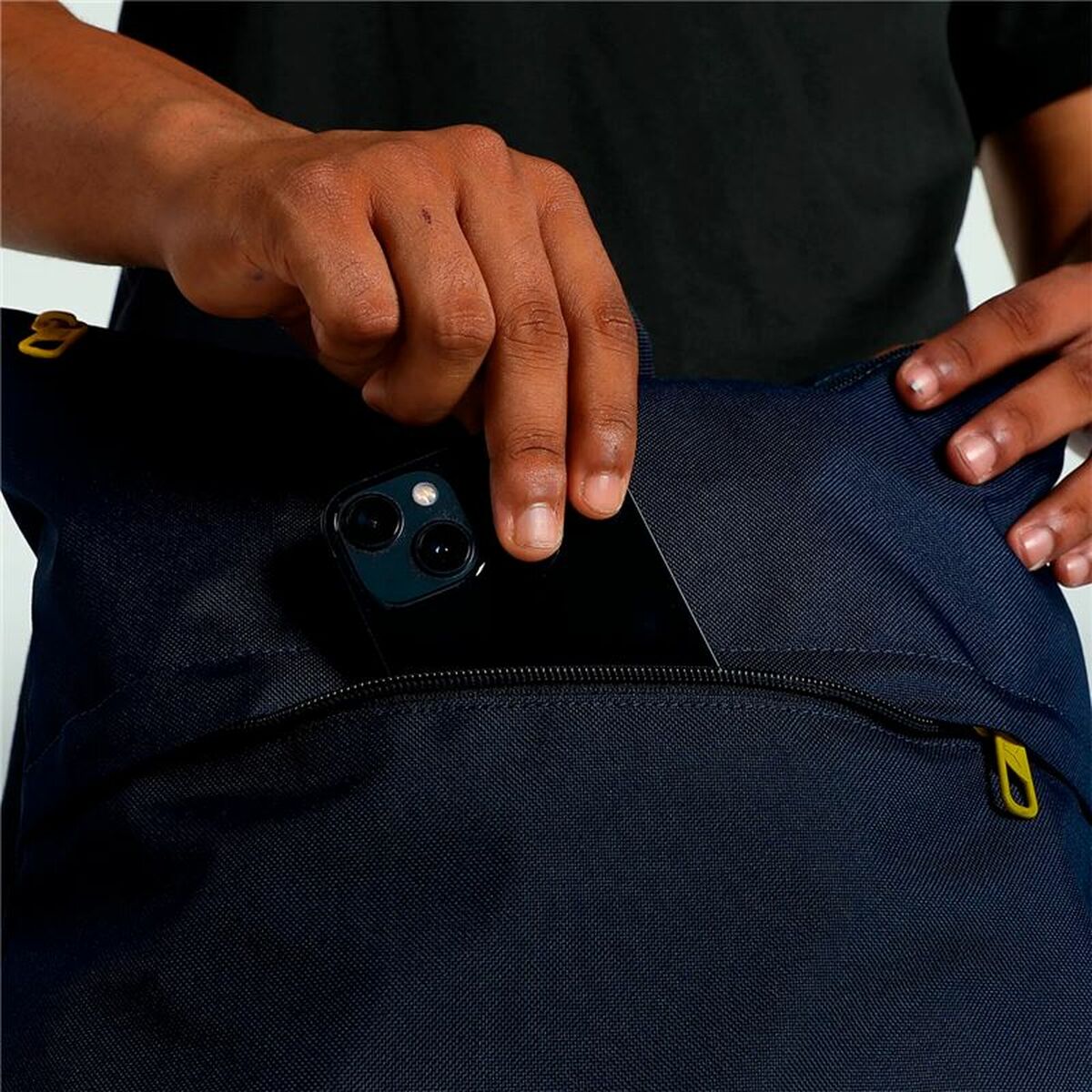 V5H3D727B73CECCBF4E88B3E8E7AEB1DF49R6051957P5