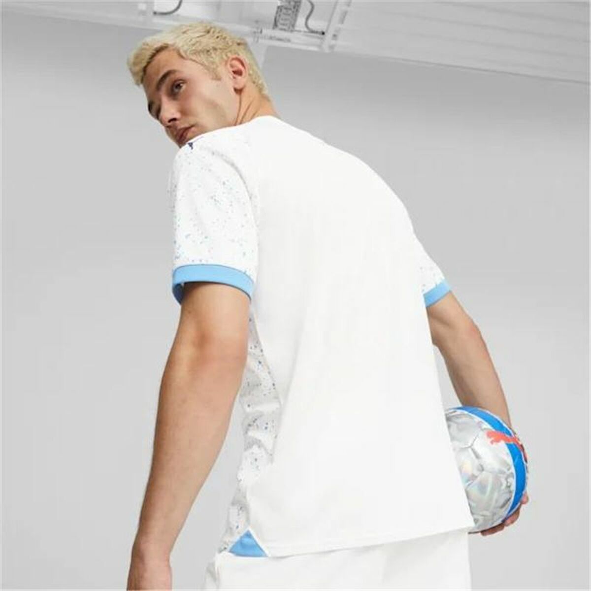 V6H7CC6667EA9411469D259CF557A0CBF1DR4409559P4