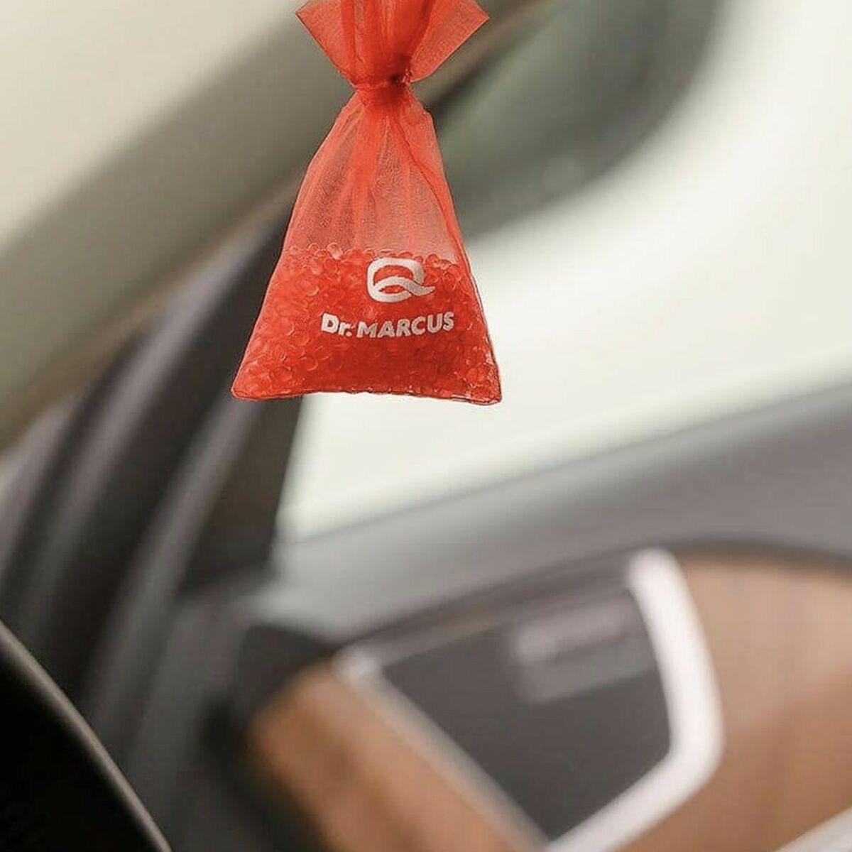 V5H825D9B2D768EAC8D75B157D3AF384F31R5715711P3