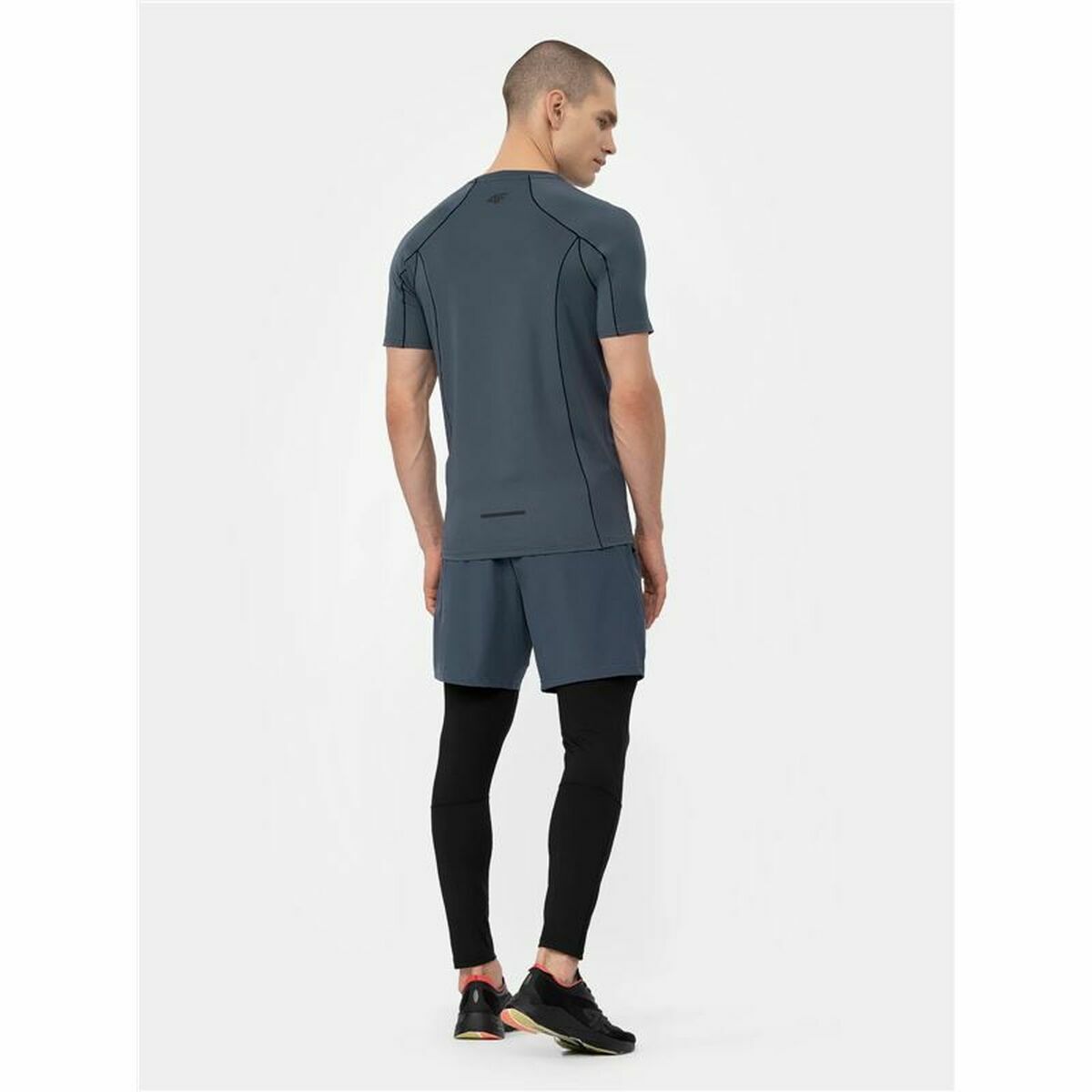 V10H4B181F1B8EC569A189DBE9C69C36765AR7232295P6