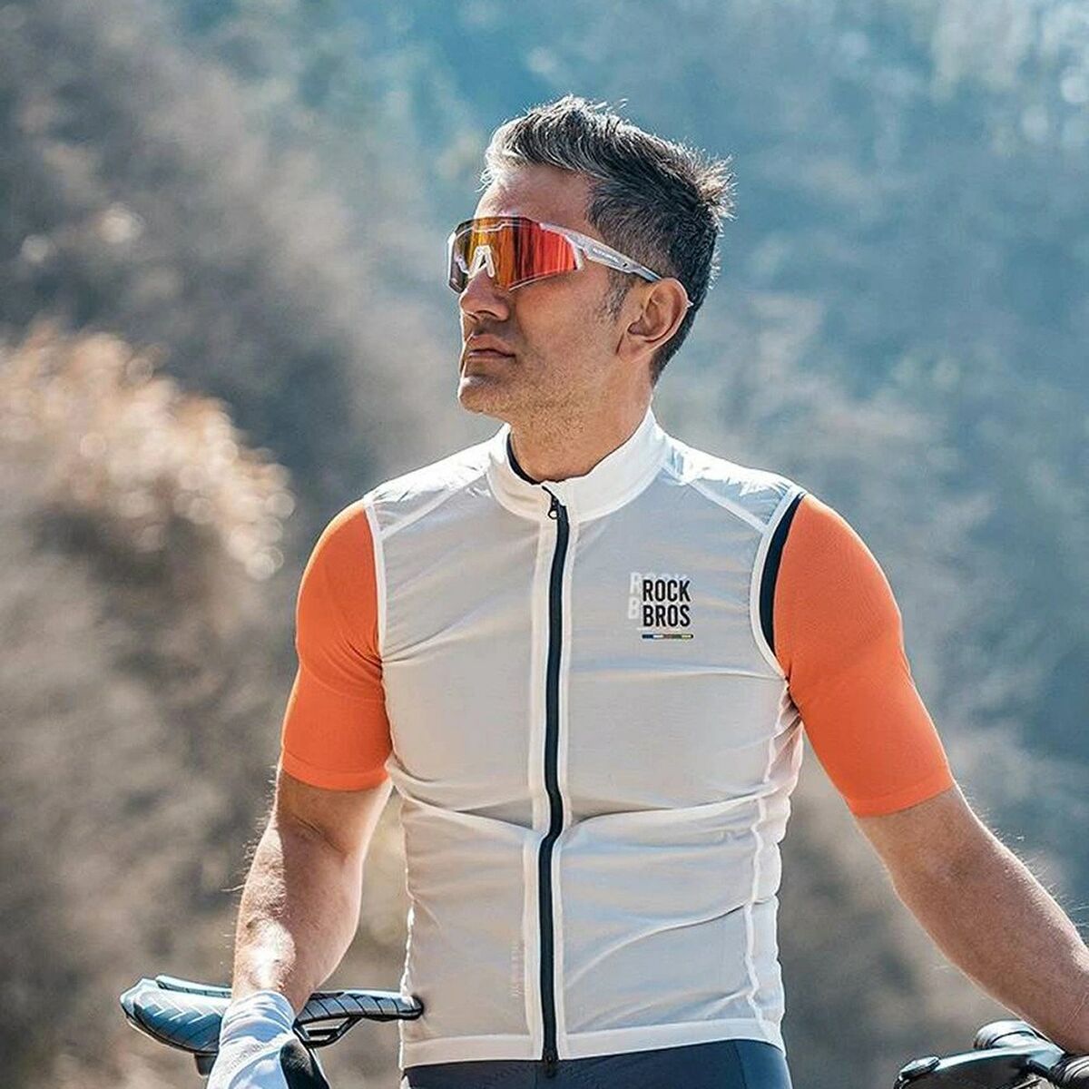 V5H15594684797576BD4AD5F5D149C55C4CR6468228P5