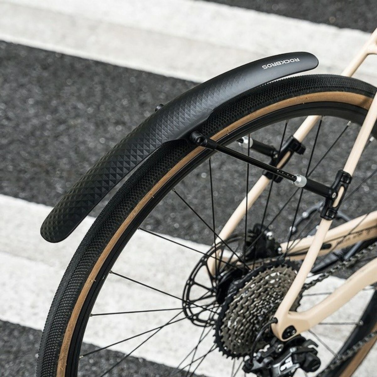 V5H771B3ABD2459F84E0C17A80547623B04R6464766P2