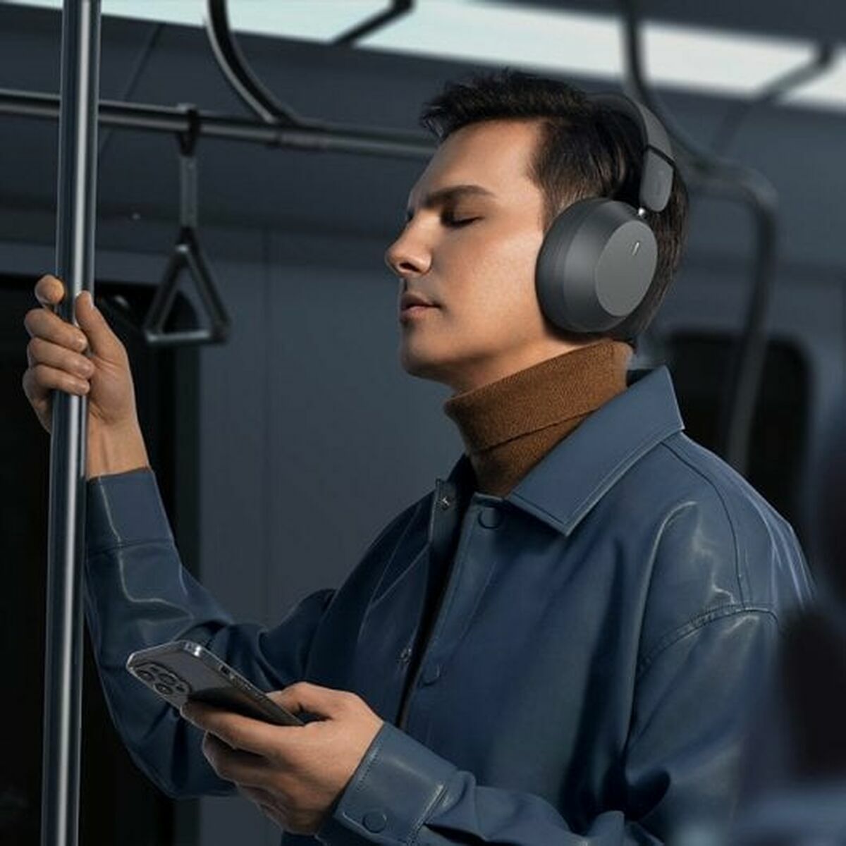 V5H7EB31B89329F2381942B03E7AAB37AA9R5499571P8