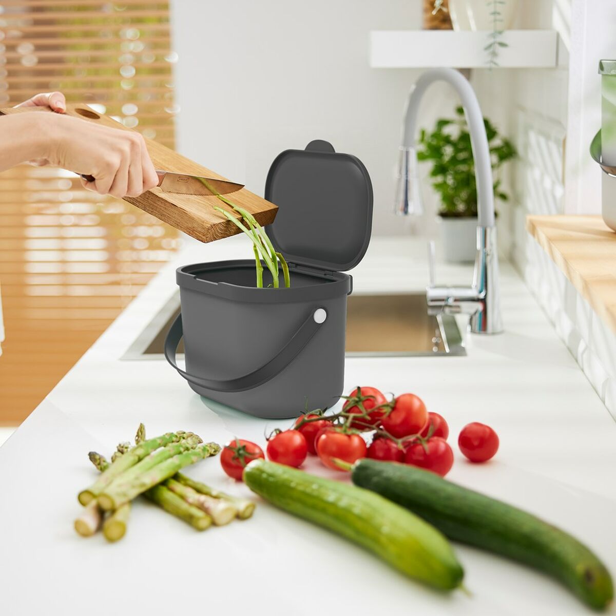 V6H659D23607299EA2AE53AC83E9F4F295BR4928362P5