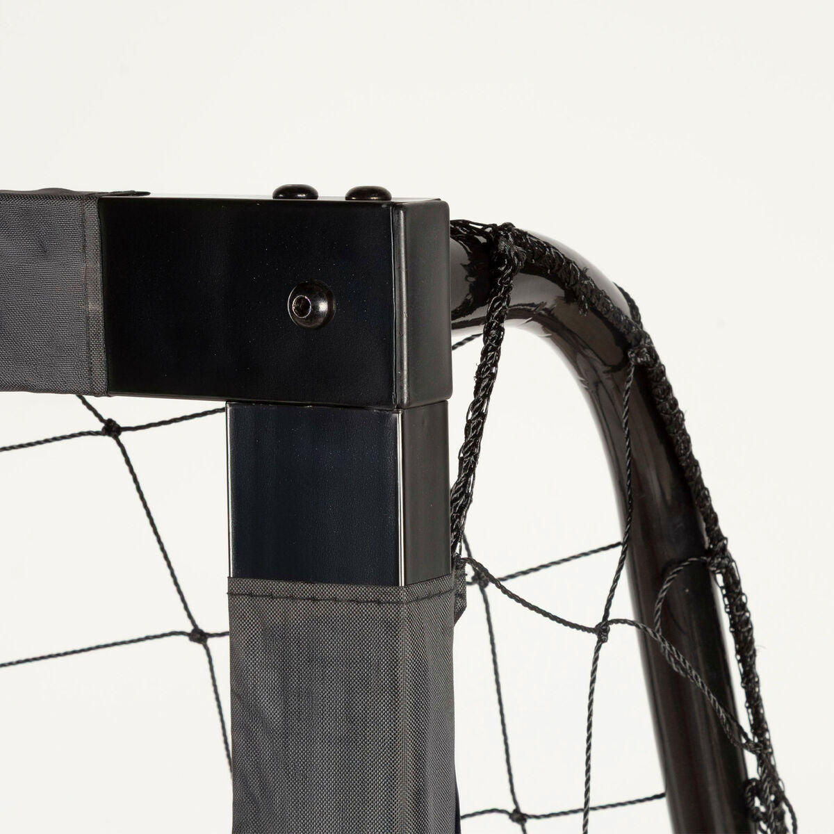 V4HFC658B2051661E4FCA538D6BE9D17E40R7245272P3