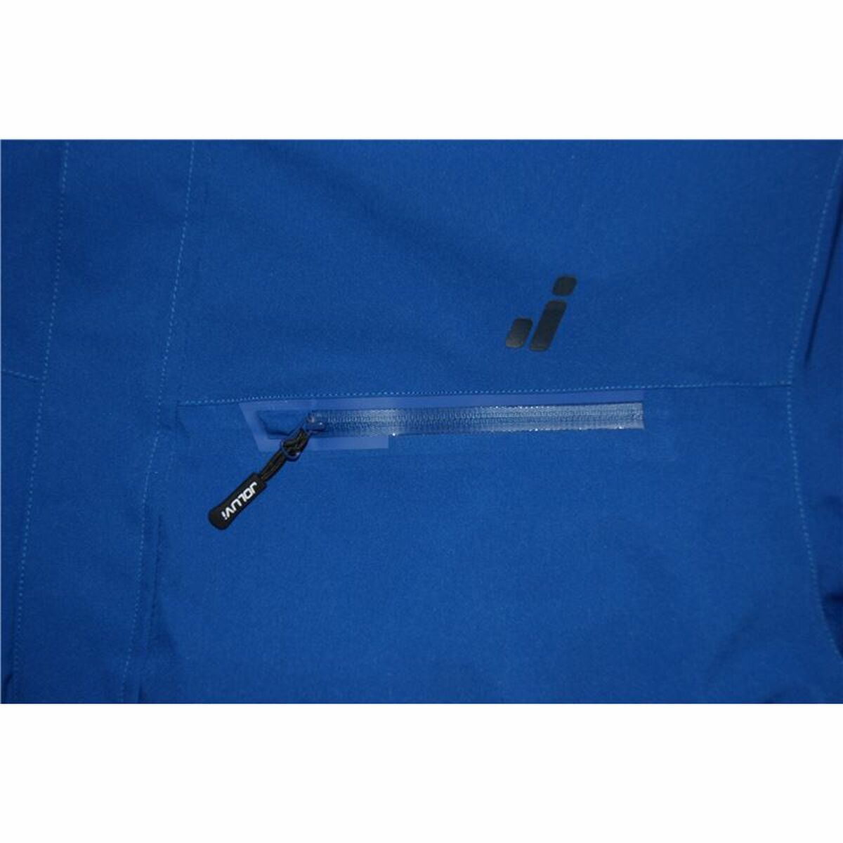 V8HB777FD4AC98F0DE5F7DAC47BECD092A2R4564298P8