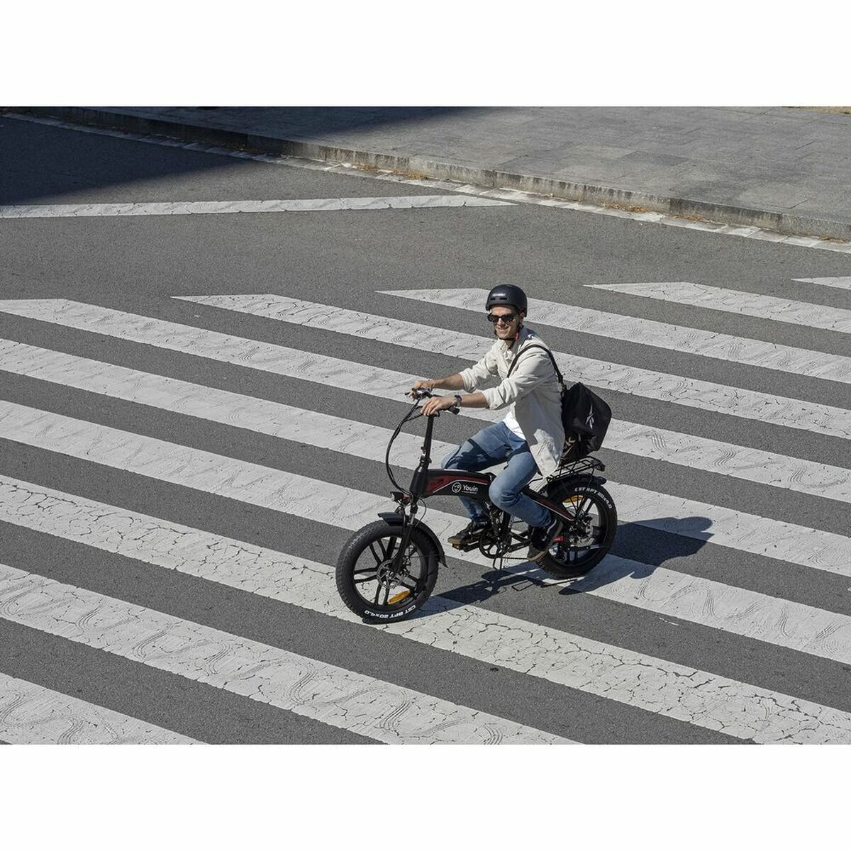 V10H0D2F52B0C61793C3CDFE8F092EA01709R3683568P6