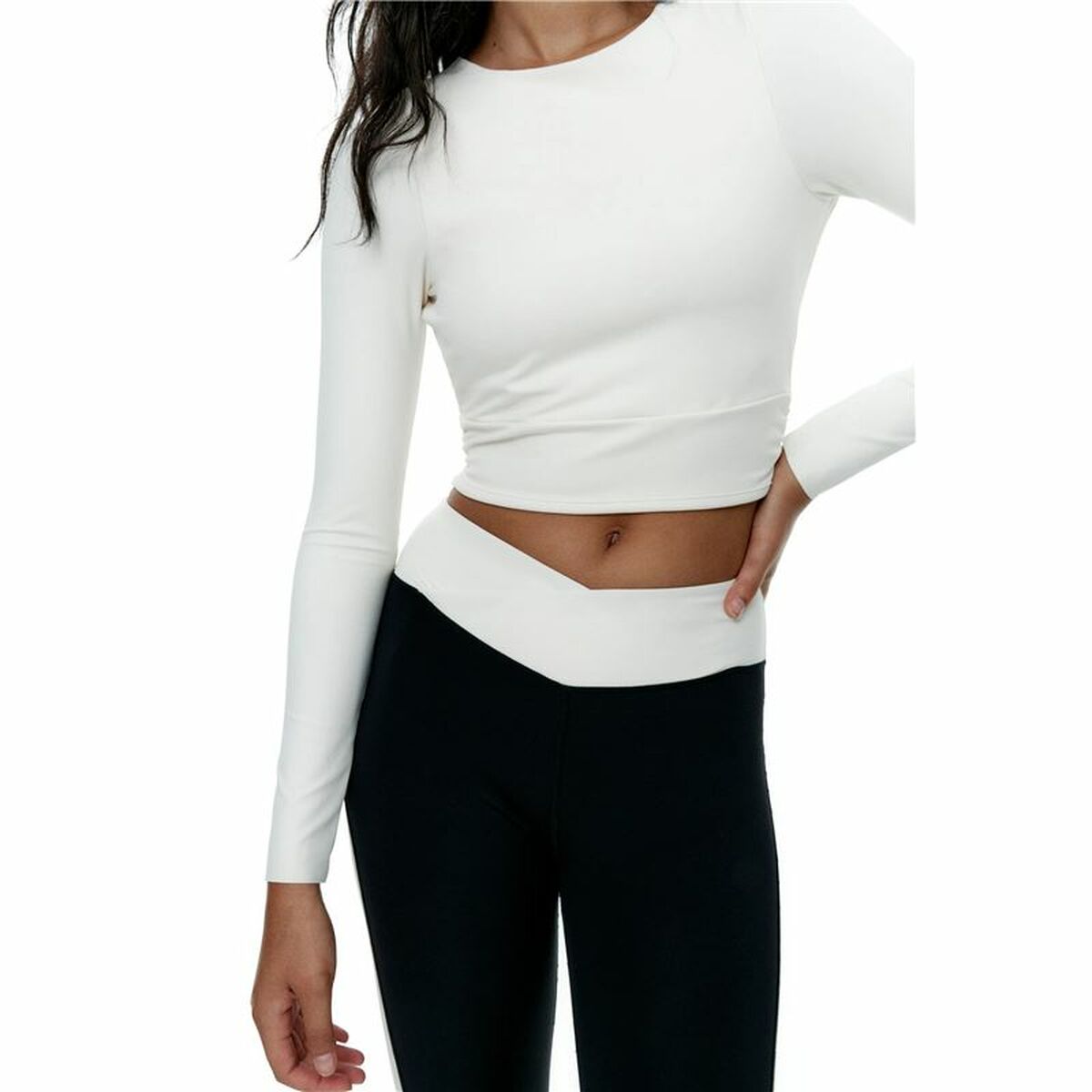 V6H18B821E1C37B0682B4E9E233BC7964C5R7224577P6