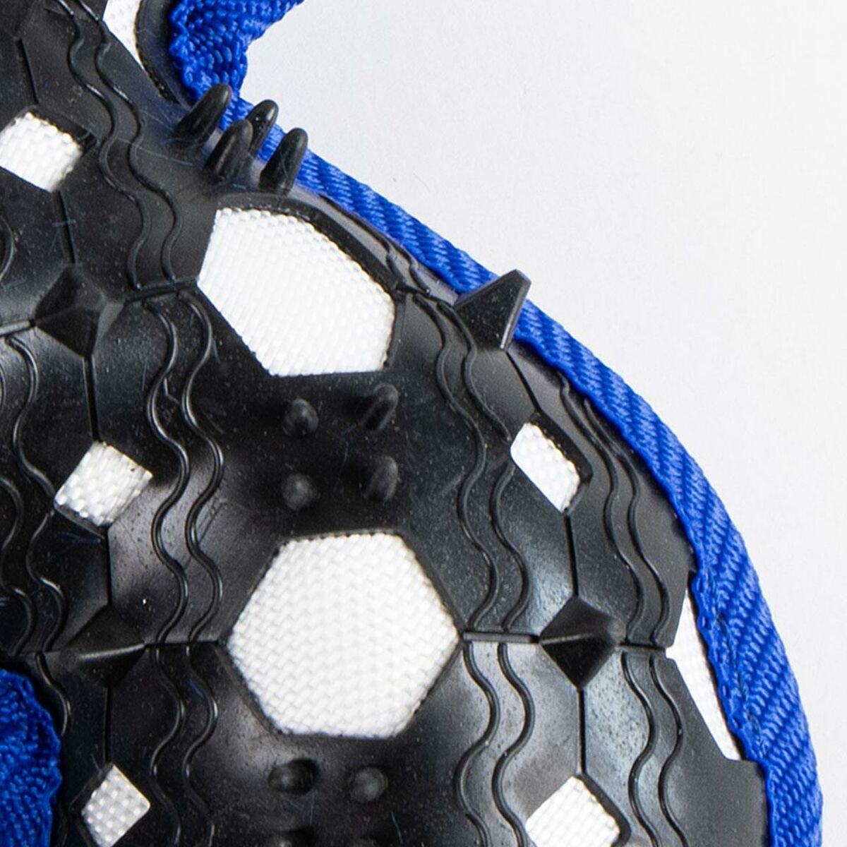 V4H98B17A2A0722BE86FD8B57615AAF09F9R7021665P4