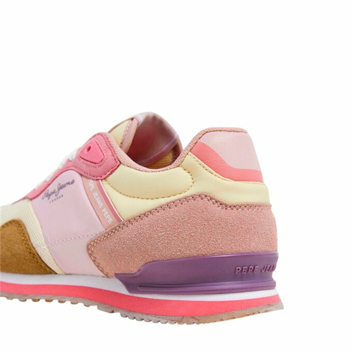 V4HADA0E64C45B49CBF39568E8D9D80E143R6074206P3