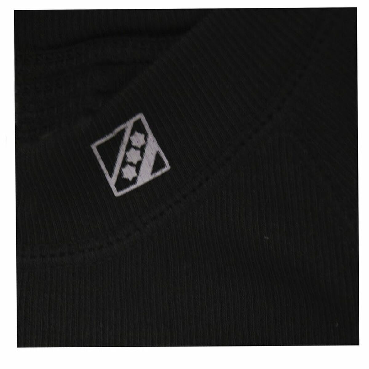 V9HEFE67EAF04D3EAAA6659EDF32D8DEA26R4768326P3