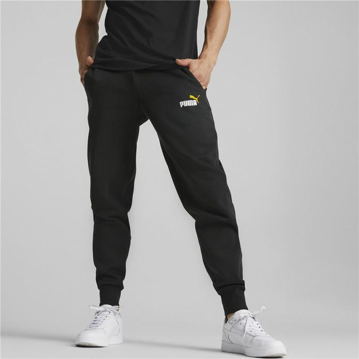 Pantalone Lungo Sportivo Puma ESS+ 2 Col Logo Nero Uomo